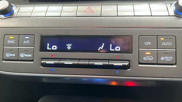 Hyundai KONA 1.6 h-GDi Ultimate SUV 5dr Petrol Hybrid DCT Euro 6 (s/s) (141 ps) Blue