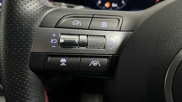 Hyundai KONA 1.6 h-GDi N Line S SUV 5dr Petrol Hybrid DCT Euro 6 (s/s) (129 ps) Black