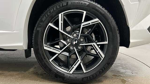 Hyundai TUCSON 1.6 T-GDi MHEV N Line SUV 5dr Petrol Hybrid DCT Euro 6 (s/s) (160 ps)