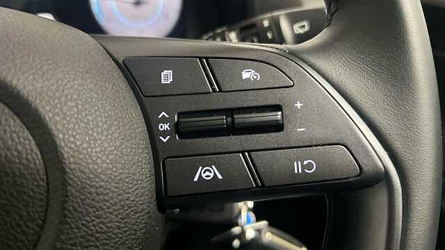 Hyundai I20 1.0 T-GDi Advance Hatchback 5dr Petrol DCT Euro 6 (s/s) (100 ps) Phantom Black