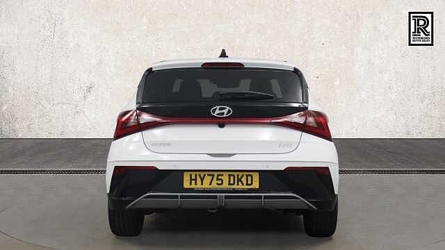 Hyundai I20 1.0 T-GDi Premium Hatchback 5dr Petrol Manual Euro 6 (s/s) (100 ps) Atlas White