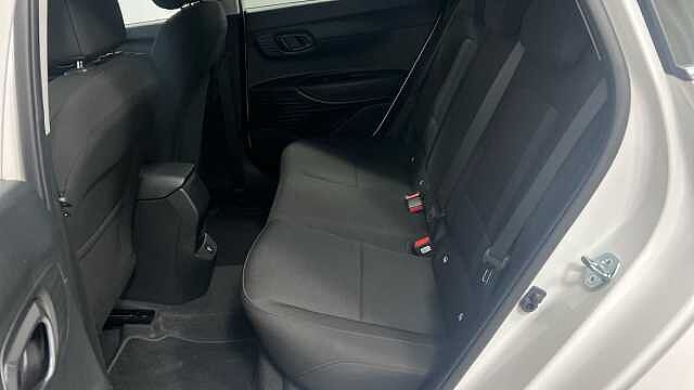 Hyundai I20 1.0 T-GDi Premium Hatchback 5dr Petrol Manual Euro 6 (s/s) (100 ps) Atlas White