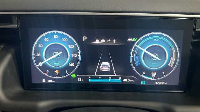 Hyundai TUCSON 1.6 h T-GDi SE Connect SUV 5dr Petrol Hybrid Auto Euro 6 (s/s) (230 ps) Grey