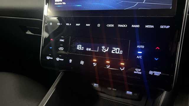 Hyundai TUCSON 1.6 h T-GDi SE Connect SUV 5dr Petrol Hybrid Auto Euro 6 (s/s) (230 ps) Grey