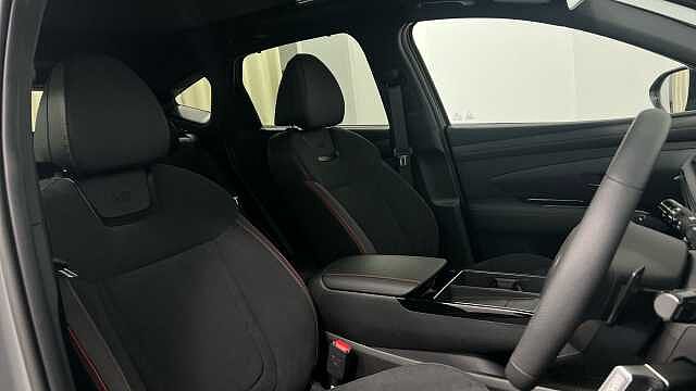 Hyundai TUCSON 1.6T N Line S SUV 5dr Petrol Hybrid Auto Euro 6 (s/s) (239 ps) Grey