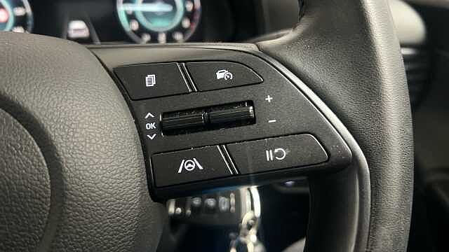 Hyundai I20 1.0 T-GDi MHEV SE Connect Hatchback 5dr Petrol Hybrid DCT Euro 6 (s/s) (100 ps) Black