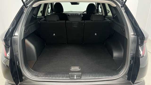 Hyundai TUCSON 1.6 T-GDi MHEV SE Connect SUV 5dr Petrol Hybrid DCT Euro 6 (s/s) (150 ps) Black
