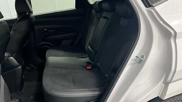 Hyundai TUCSON 1.6 T-GDi N Line SUV 5dr Petrol Hybrid Auto Euro 6 (s/s) (215 ps) Atlas White