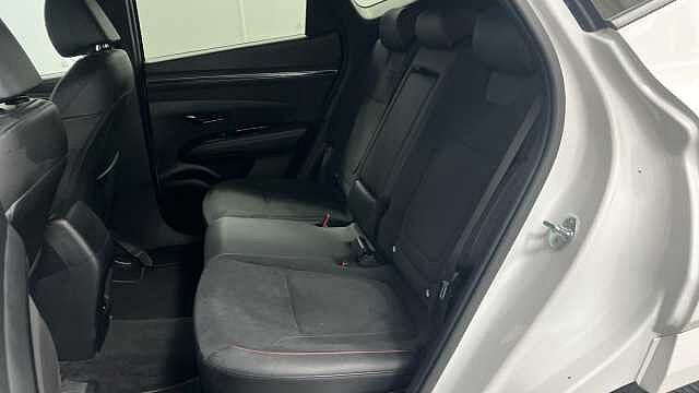 Hyundai TUCSON 1.6 T-GDi N Line SUV 5dr Petrol Manual Euro 6 (s/s) (150 ps) White