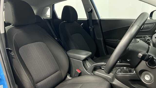 Hyundai KONA 1.0 T-GDi MHEV SE Connect SUV 5dr Petrol Hybrid Manual Euro 6 (s/s) (120 ps) Blue