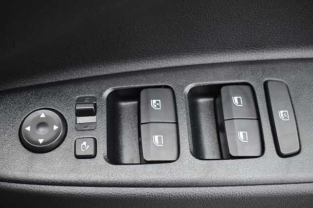 Hyundai i10 1.2 [79] Premium 5dr Auto [Nav]