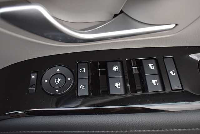 Hyundai TUCSON 1.6T Hybrid Ultimate 5dr Auto