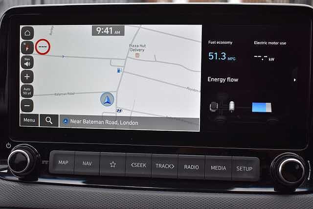 Hyundai KONA 1.6 GDi Hybrid Premium 5dr DCT White