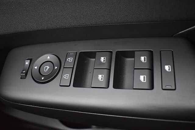 Hyundai KONA 1.6 Hybrid 138 N Line 5dr DCT Blue