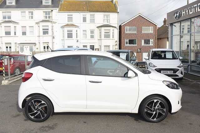 Hyundai i10 1.2 MPi Premium 5dr Auto