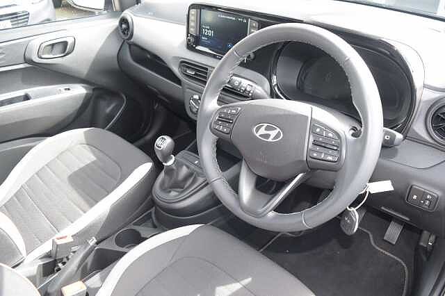 Hyundai i10 1.2 [79] Advance 5dr [Nav]