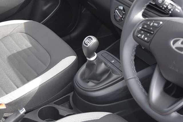 Hyundai i10 1.2 [79] Advance 5dr [Nav]