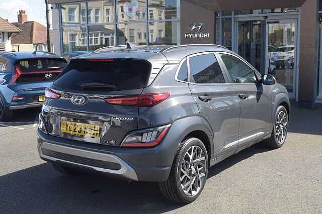 Hyundai KONA 1.6 GDi Hybrid Premium 5dr DCT Grey