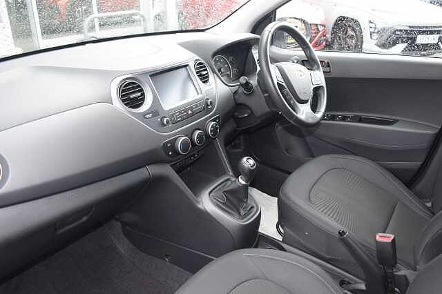 Hyundai I10 1.0 Play 5dr White