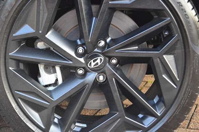 Hyundai IONIQ 6 FIRST EDITION AWD 325PS AUTO STUNNING TOP OF THE RANGE 4 DOOR COUPE, IMMACULATE