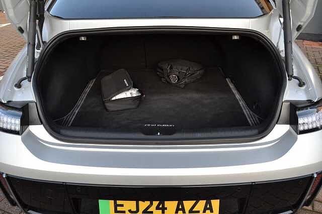 Hyundai IONIQ 6 FIRST EDITION AWD 325PS AUTO STUNNING TOP OF THE RANGE 4 DOOR COUPE, IMMACULATE