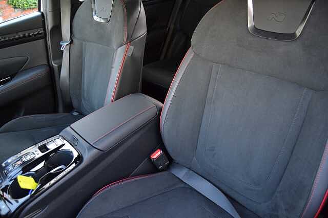 Hyundai TUCSON 1.6 TGDI PLUG-IN HYBRID 4WD N LINE AUTO, FANTASTIC MPG IN EXCELLENT CONDITION Shimmering Silver