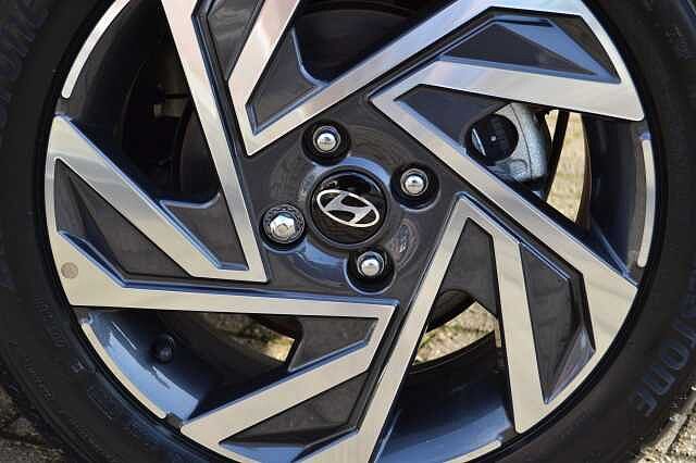 Hyundai BAYON 1.0 TGDi ADVANCE PHENOMENAL CONDITION, DON'T MISS IT Aurora Grey