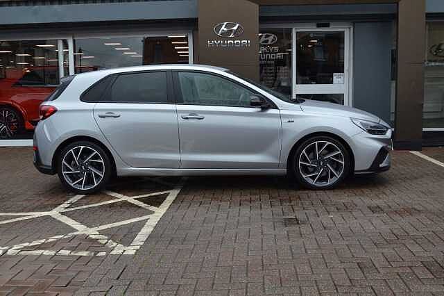 Hyundai I30 1.5 TGDI N LINE, IMMACULATE CONDITION WITH ONLY 14,081 MILES Shimmering Silver
