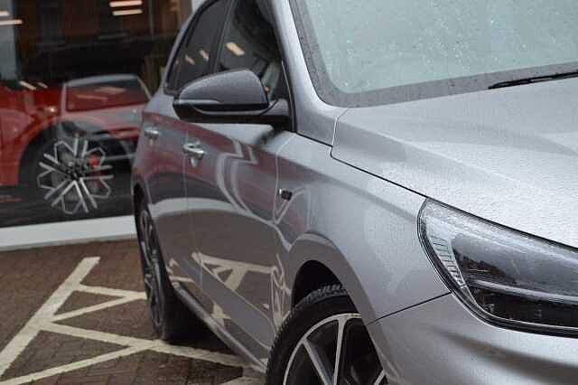 Hyundai I30 1.5 TGDI N LINE, IMMACULATE CONDITION WITH ONLY 14,081 MILES Shimmering Silver