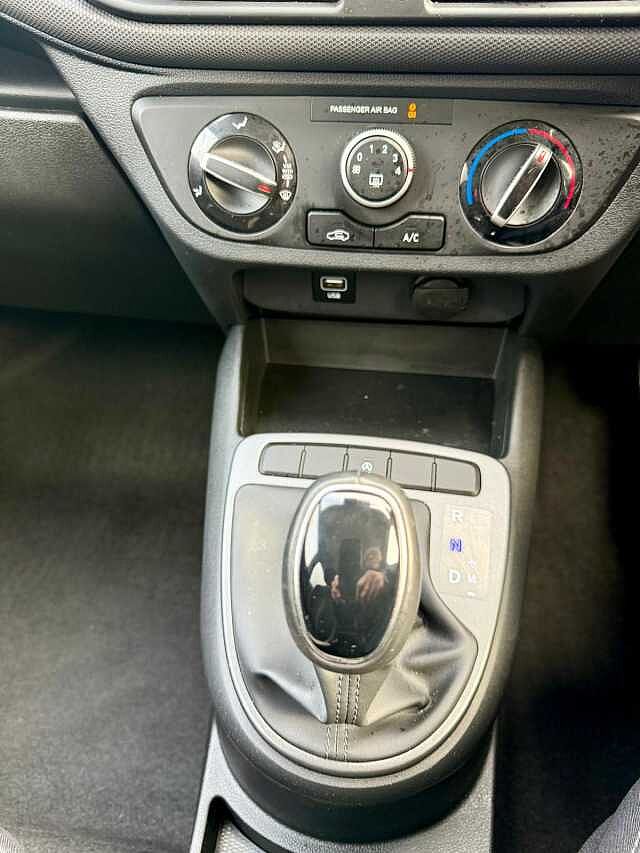 Hyundai I10 1.2 MPi SE Connect 5dr Auto Green