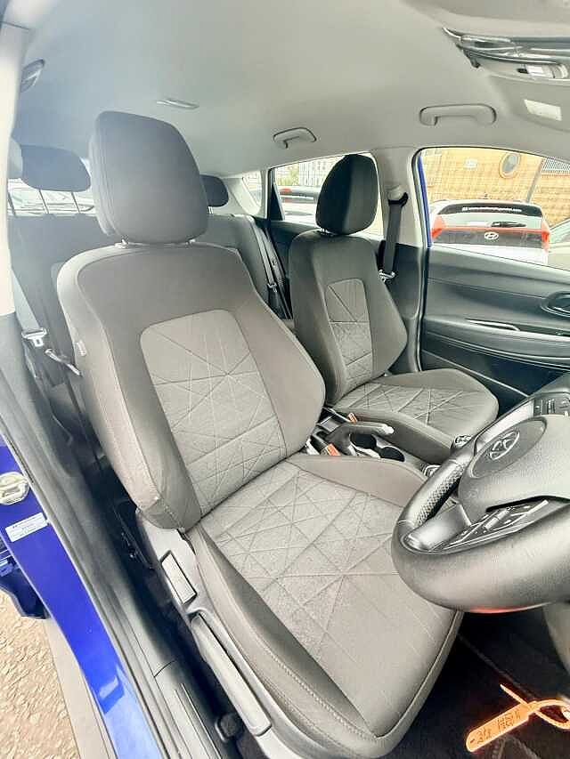 Hyundai BAYON 1.0 TGDi 48V MHEV SE Connect 5dr