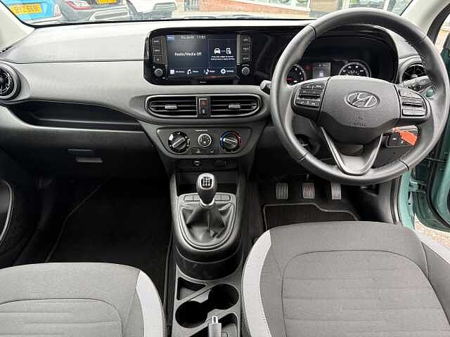 Hyundai i10 1.0 MPi SE Connect 5dr