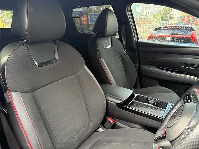 Hyundai TUCSON 1.6T Hybrid N Line 5dr Auto Red