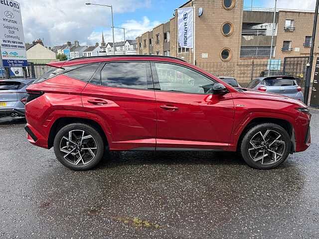 Hyundai TUCSON 1.6T Hybrid N Line 5dr Auto Red
