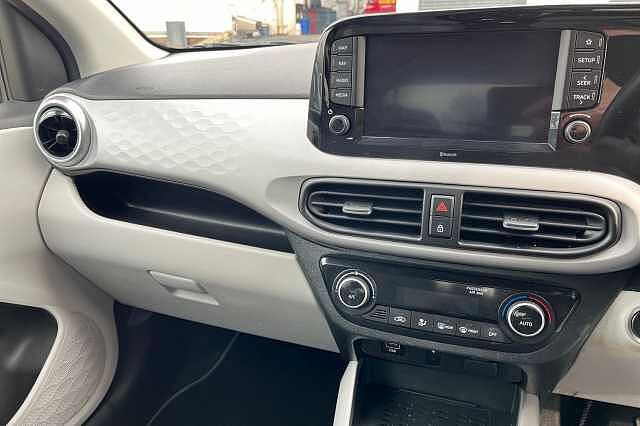 Hyundai i10 1.2 Premium Auto Euro 6 (s/s) 5dr