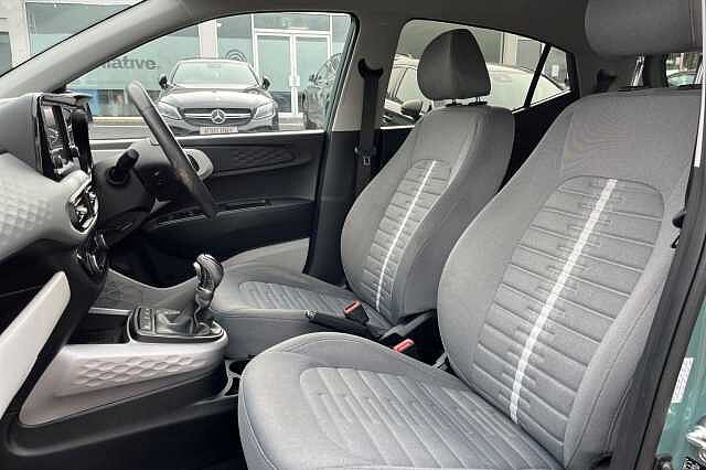 Hyundai i10 1.2 Premium Auto Euro 6 (s/s) 5dr