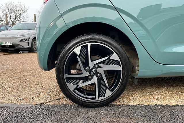 Hyundai i10 1.2 Premium Auto Euro 6 (s/s) 5dr