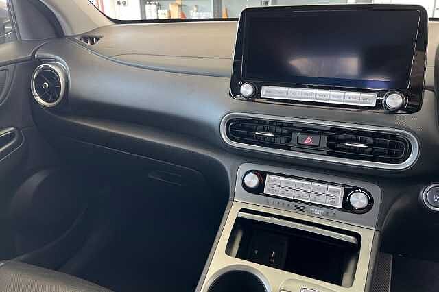 Hyundai KONA 64kWh Ultimate Auto 5dr (10.5kW Charger) Grey