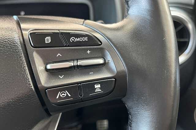 Hyundai KONA 64kWh Ultimate Auto 5dr (10.5kW Charger) Grey