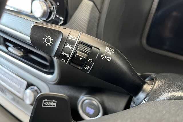 Hyundai KONA 64kWh Ultimate Auto 5dr (10.5kW Charger) Grey