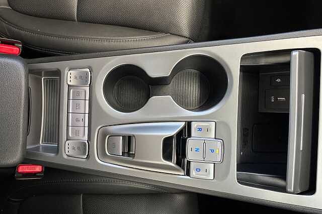 Hyundai KONA 64kWh Ultimate Auto 5dr (10.5kW Charger) Grey