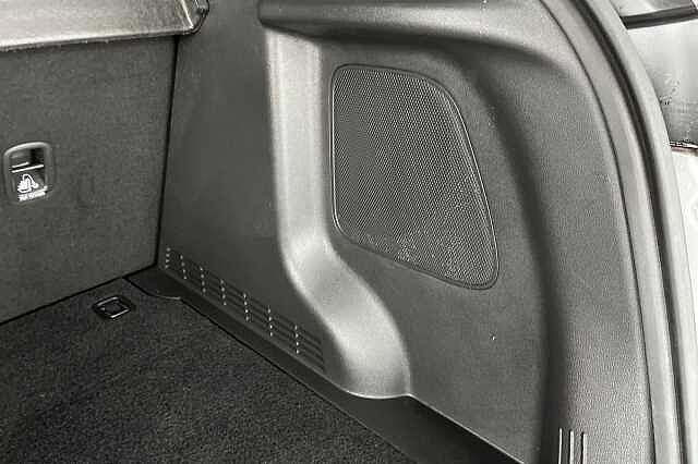 Hyundai KONA 39kWh Premium Auto 5dr (10.5kW Charger) Grey