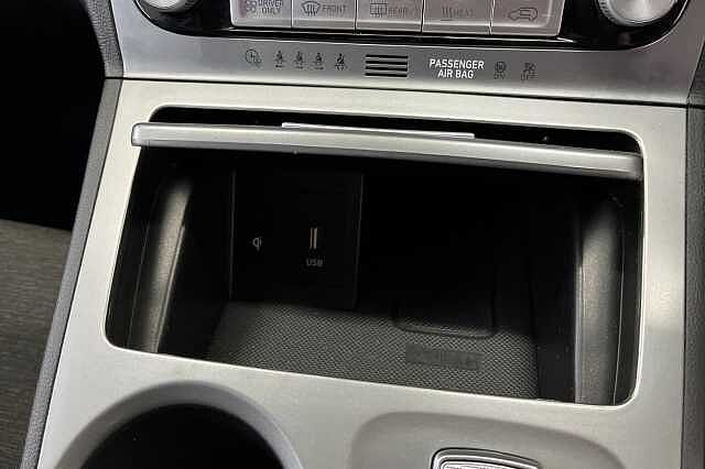 Hyundai KONA 39kWh Premium Auto 5dr (10.5kW Charger) Grey