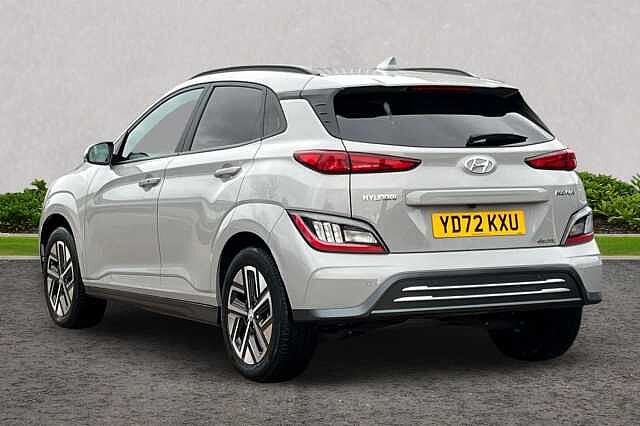 Hyundai KONA 39kWh Premium Auto 5dr (10.5kW Charger) Grey