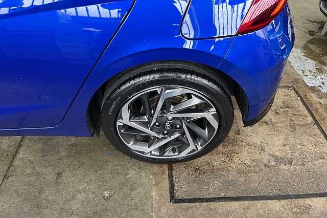 Hyundai I20 1.0 T-GDi MHEV Premium DCT Euro 6 (s/s) 5dr Blue