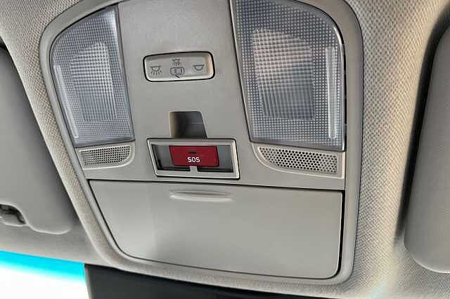 Hyundai KONA 1.6 h-GDi Premium DCT Euro 6 (s/s) 5dr Blue