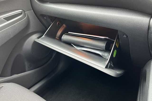 Hyundai KONA 1.6 h-GDi Premium DCT Euro 6 (s/s) 5dr Blue