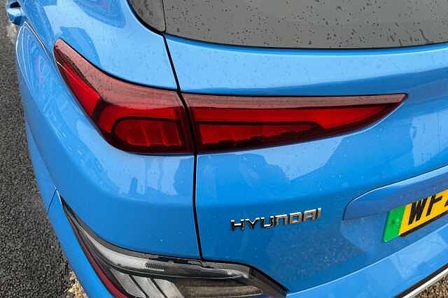 Hyundai KONA 64kWh Ultimate Auto 5dr (10.5kW Charger) Blue