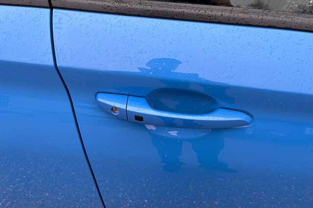 Hyundai KONA 64kWh Ultimate Auto 5dr (10.5kW Charger) Blue