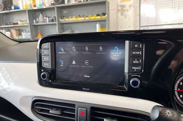 Hyundai I10 1.0 Premium Auto Euro 6 (s/s) 5dr Red